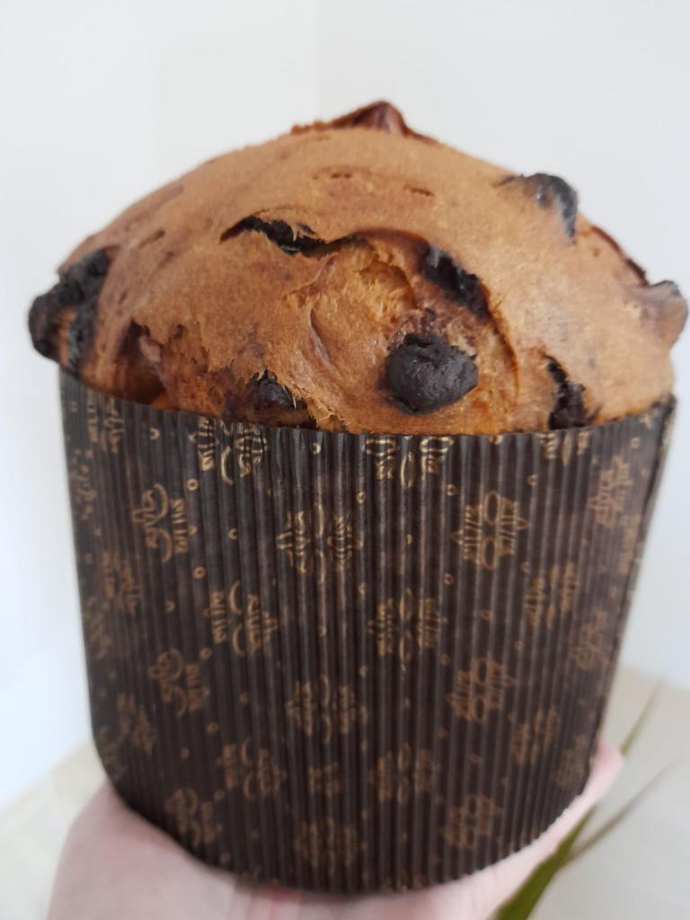 Panettone de Chocolate gianduja y avellana caramelizada